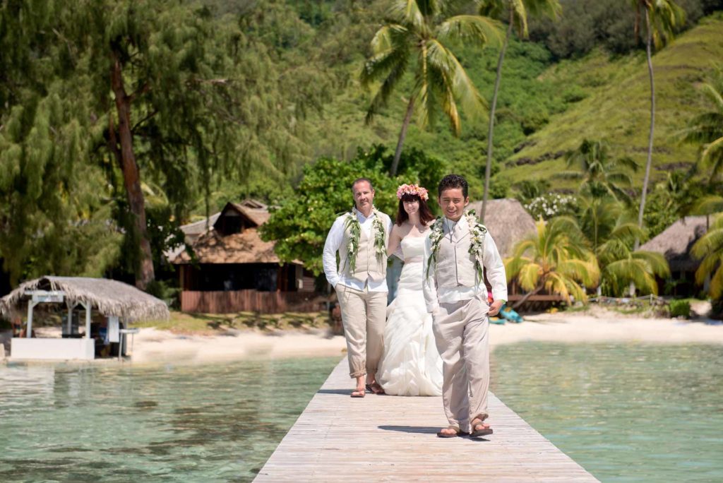 2016-cruise-day16-vow-renewal-44