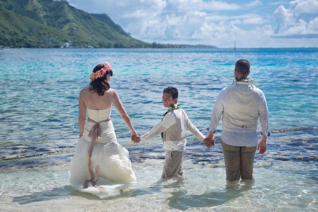 2016-cruise-day16-vow-renewal-79